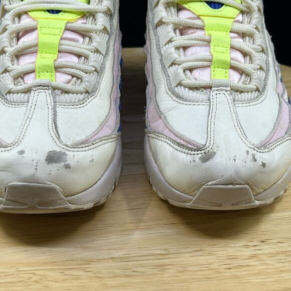 Nike Air Max 95 SE Women’s Size 8 Shoes Panache Sail Artic Pink AQ4138 101 - Picture 8 of 11